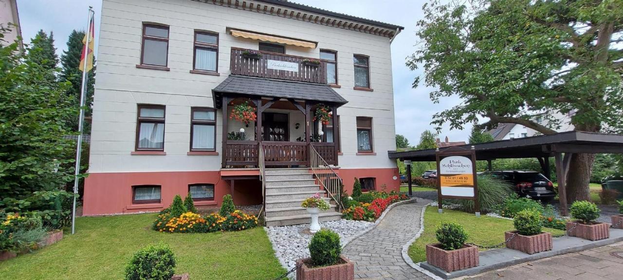 Ferienwohnungen Parkschloesschen Bad Pyrmont Exterior foto